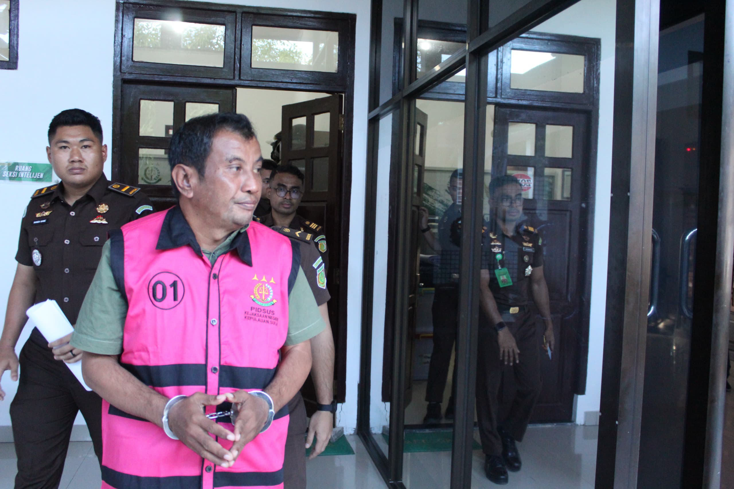 Usut Dua Kasus Korupsi, Kejari Sula Tetapkan Lima Tersangka