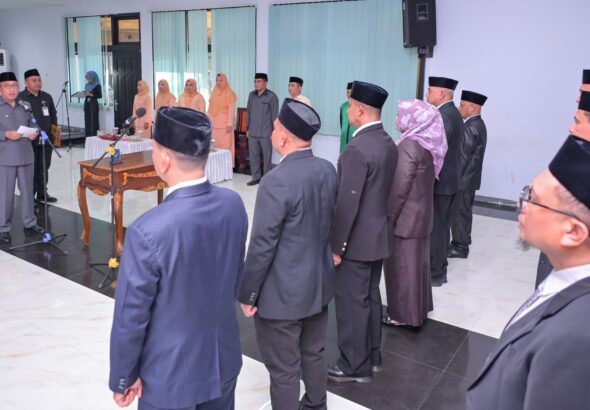 11 Pejabat Dilantik, Wali Kota Ternate Minta Program Andalan Dipercepat